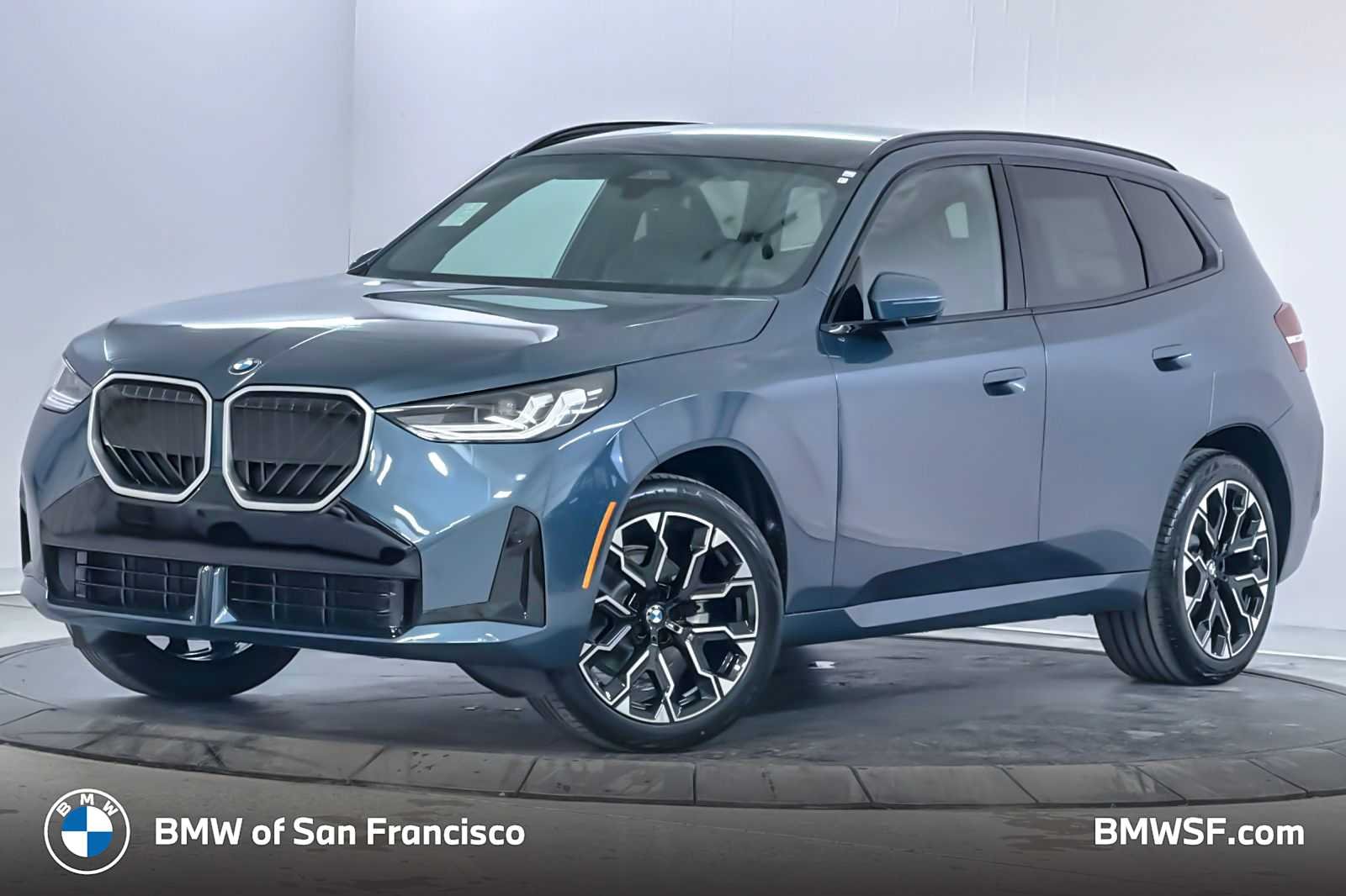 2026 BMW X3 30 XDRIVE's photo