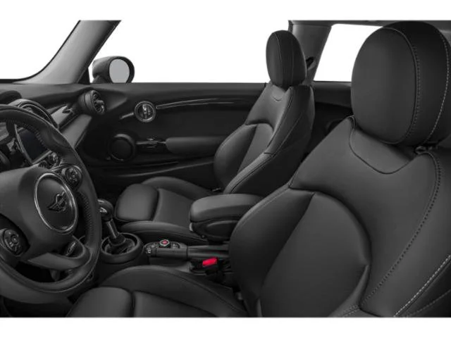 Used 2021 Chili Red MINI Signature image 9