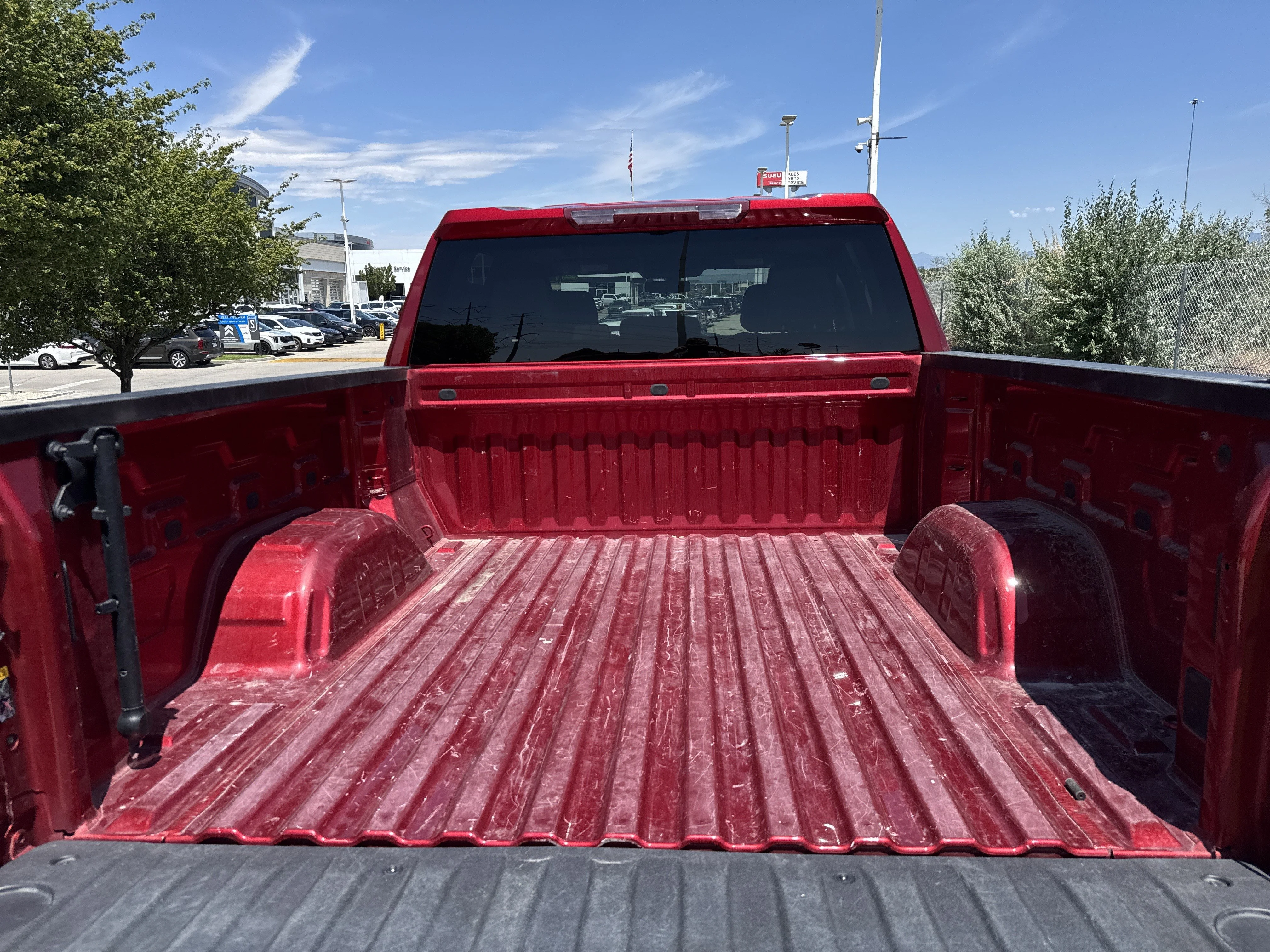 Used 2021 Cayenne Red Tintcoat GMC Elevation image 25