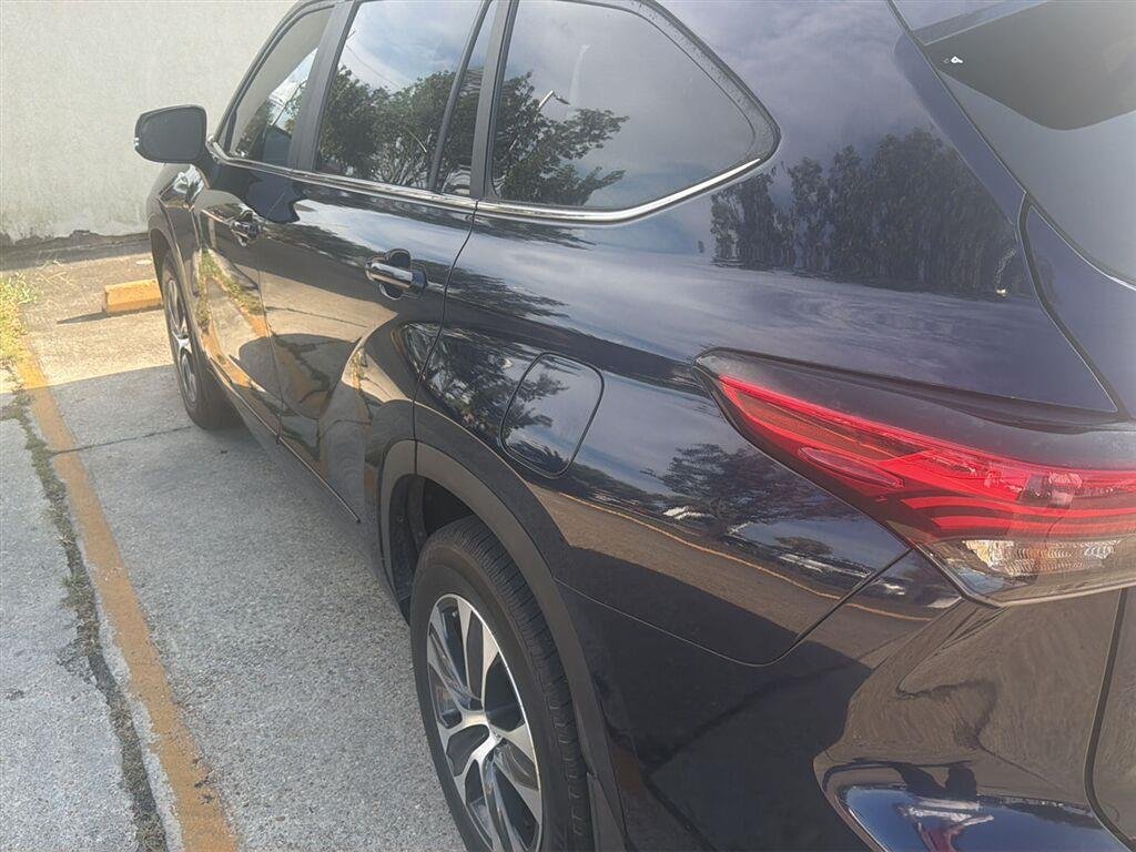 Used 2023 Blueprint Toyota XLE image 5