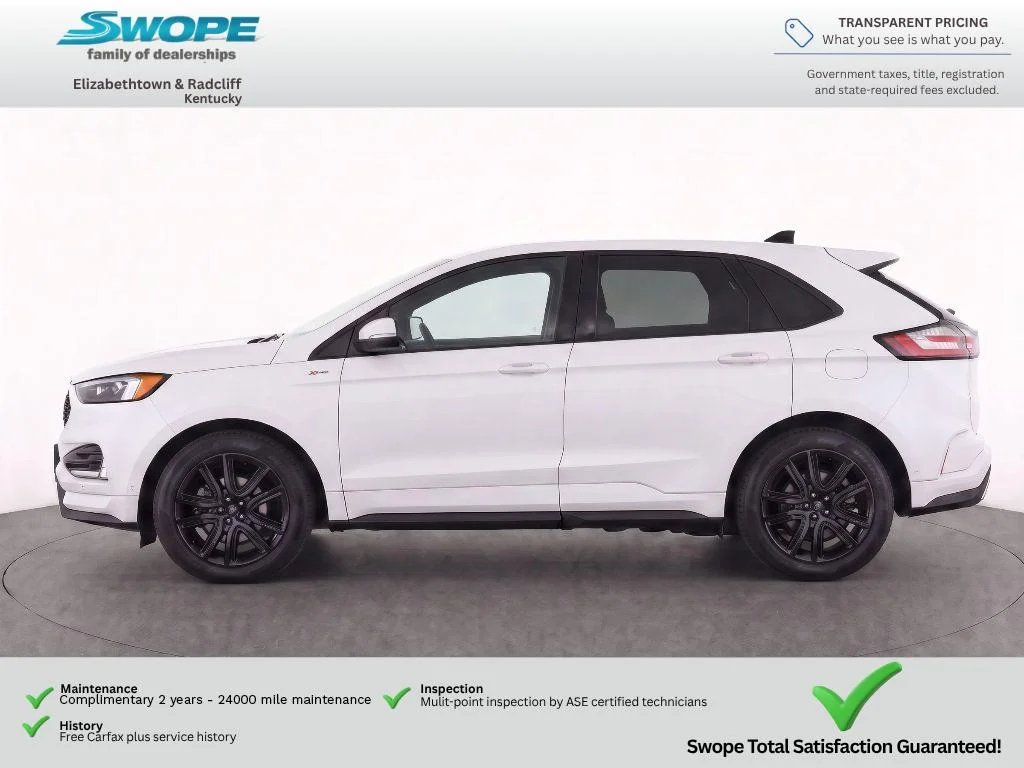 Used 2024 Star White Metallic Tri-Coat Ford ST-Line image 6