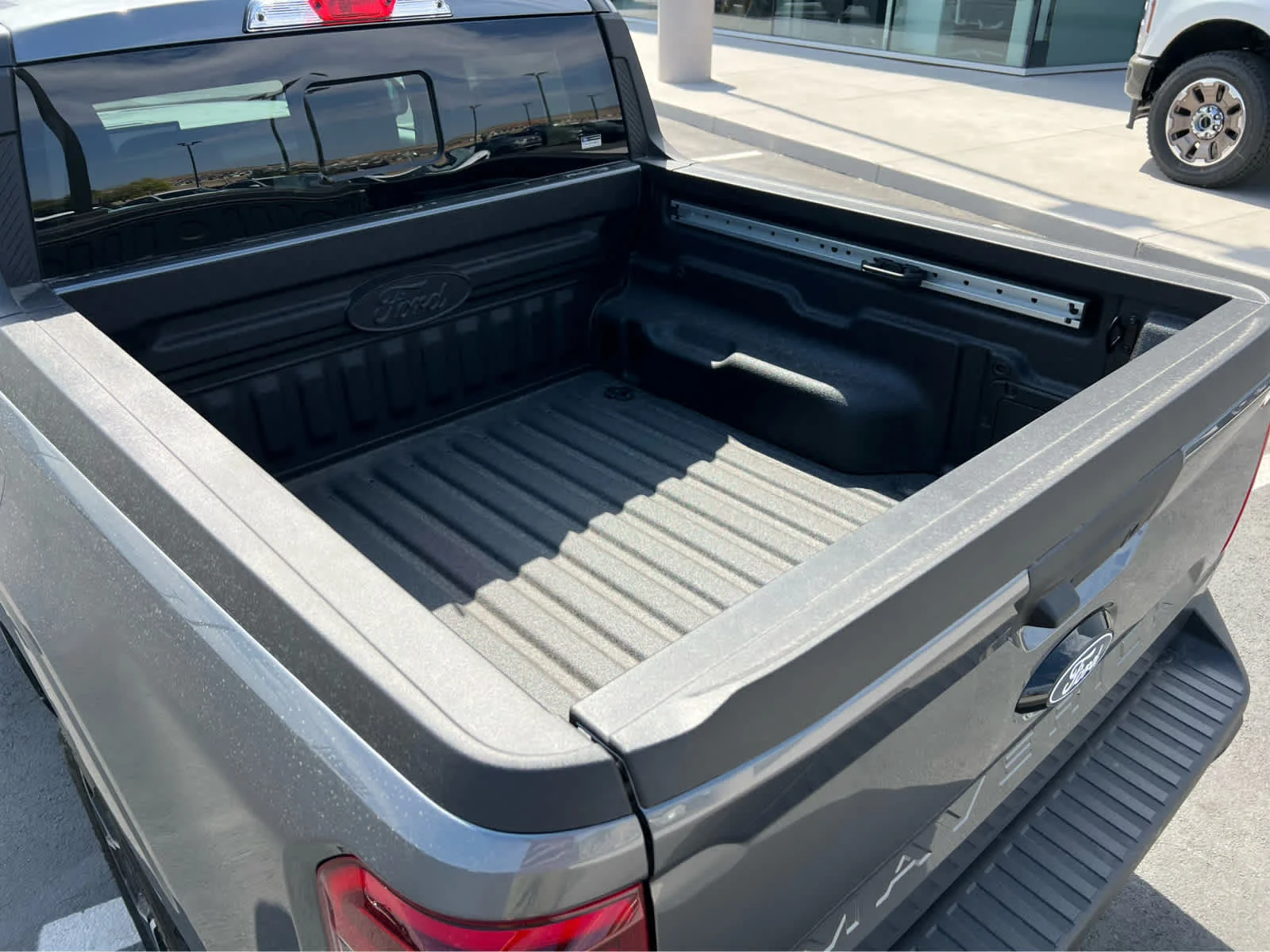 New 2026 Carbonized Gray Metallic Ford Lariat® image 27