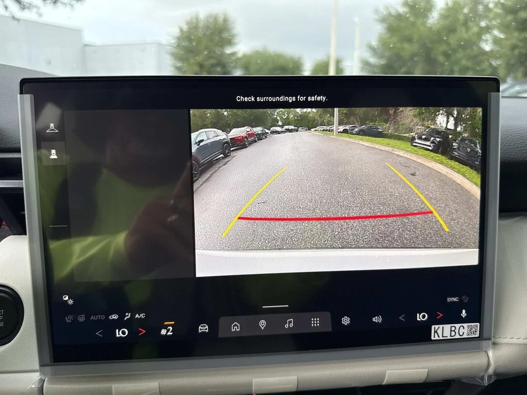 New 2026 Rhodium White Metallic Mazda 2.5 S Preferred AWD image 31