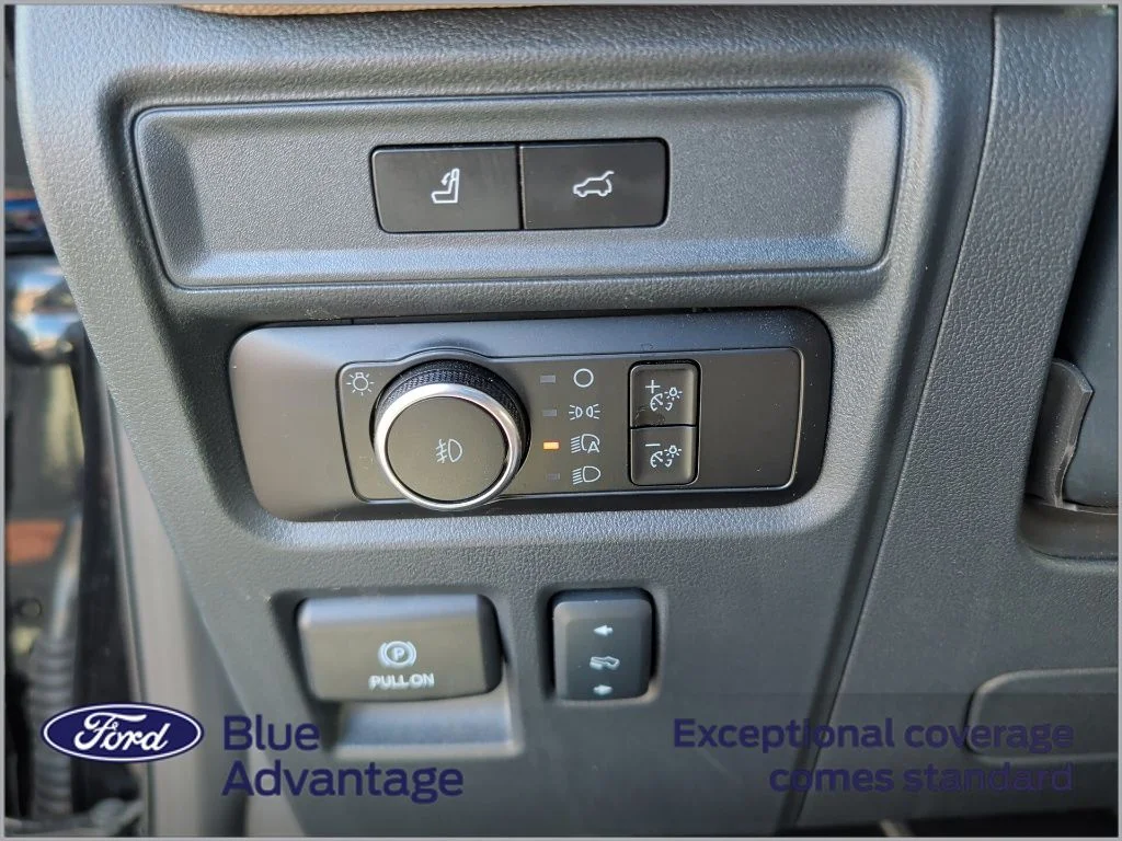 Used 2024 Black Ford Limited image 12