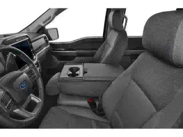 New 2026 Iconic Silver Ford XLT image 4