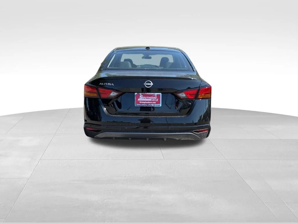 New 2026 Super Black Nissan SV image 3