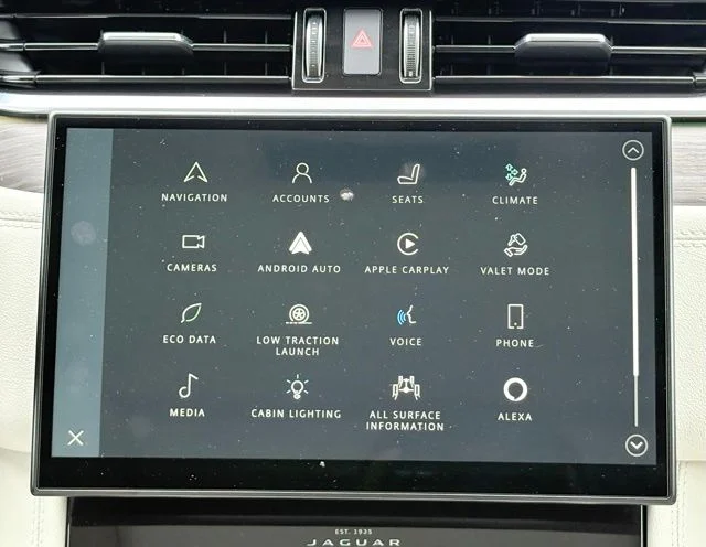 2023 Jaguar F-Pace S - Photo 29