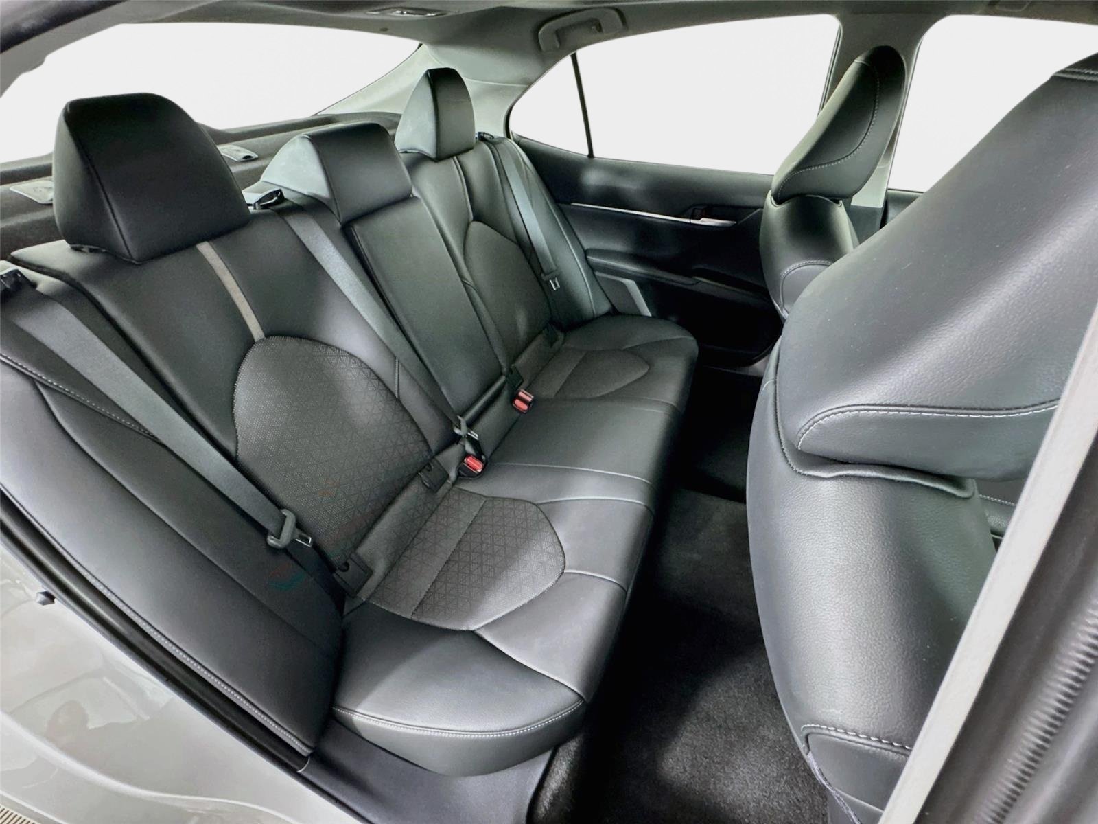 Used 2023 Ice Toyota XSE image 26