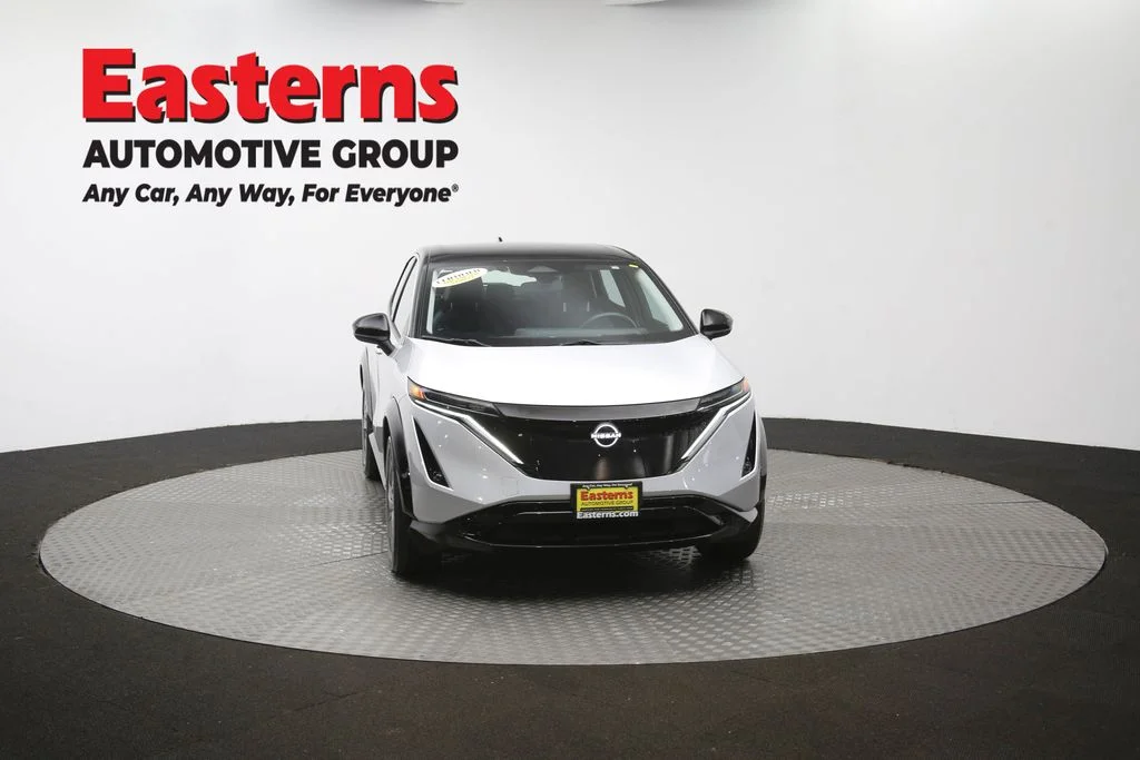 Used 2023 Silver Nissan ENGAGE image 49