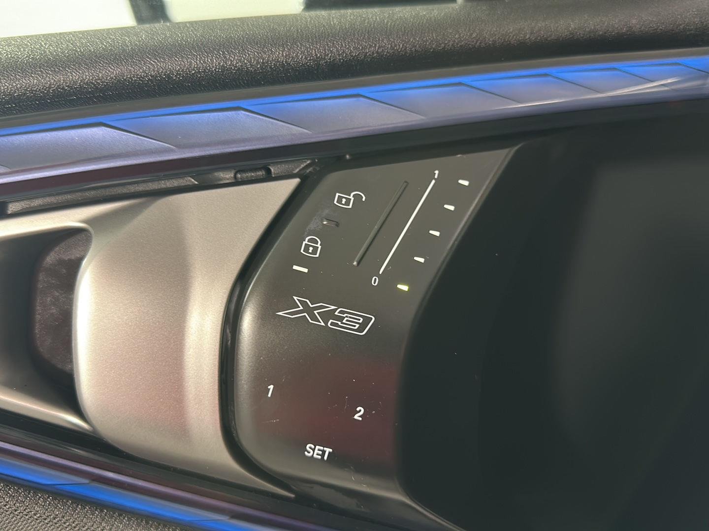 New 2026 Dark Graphite Metallic BMW 30 xDrive image 11