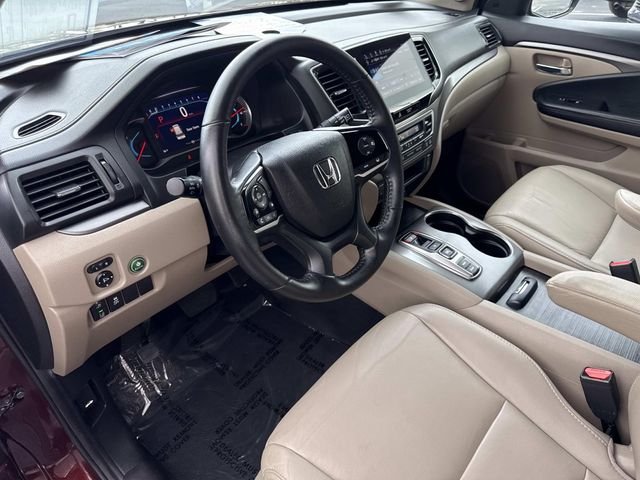 Used 2021 Red Honda EX-L image 22