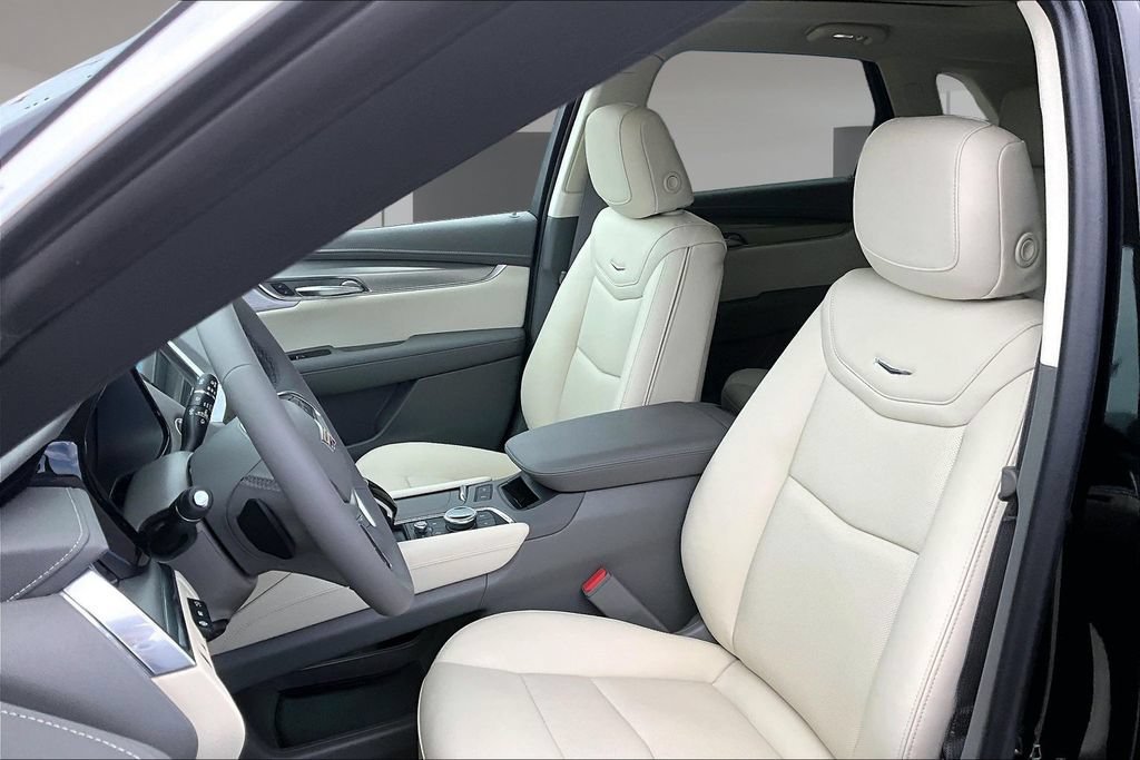 New 2026 Stellar Black Metallic Cadillac Premium Luxury image 9
