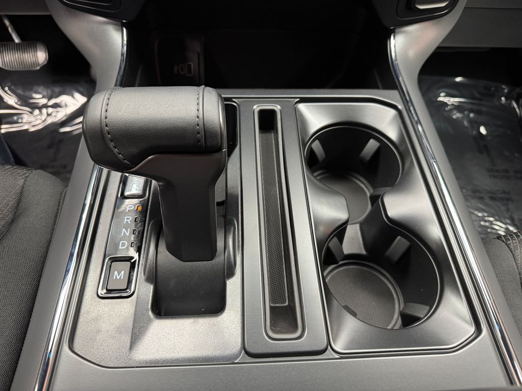 New 2026 White Ford XLT image 21
