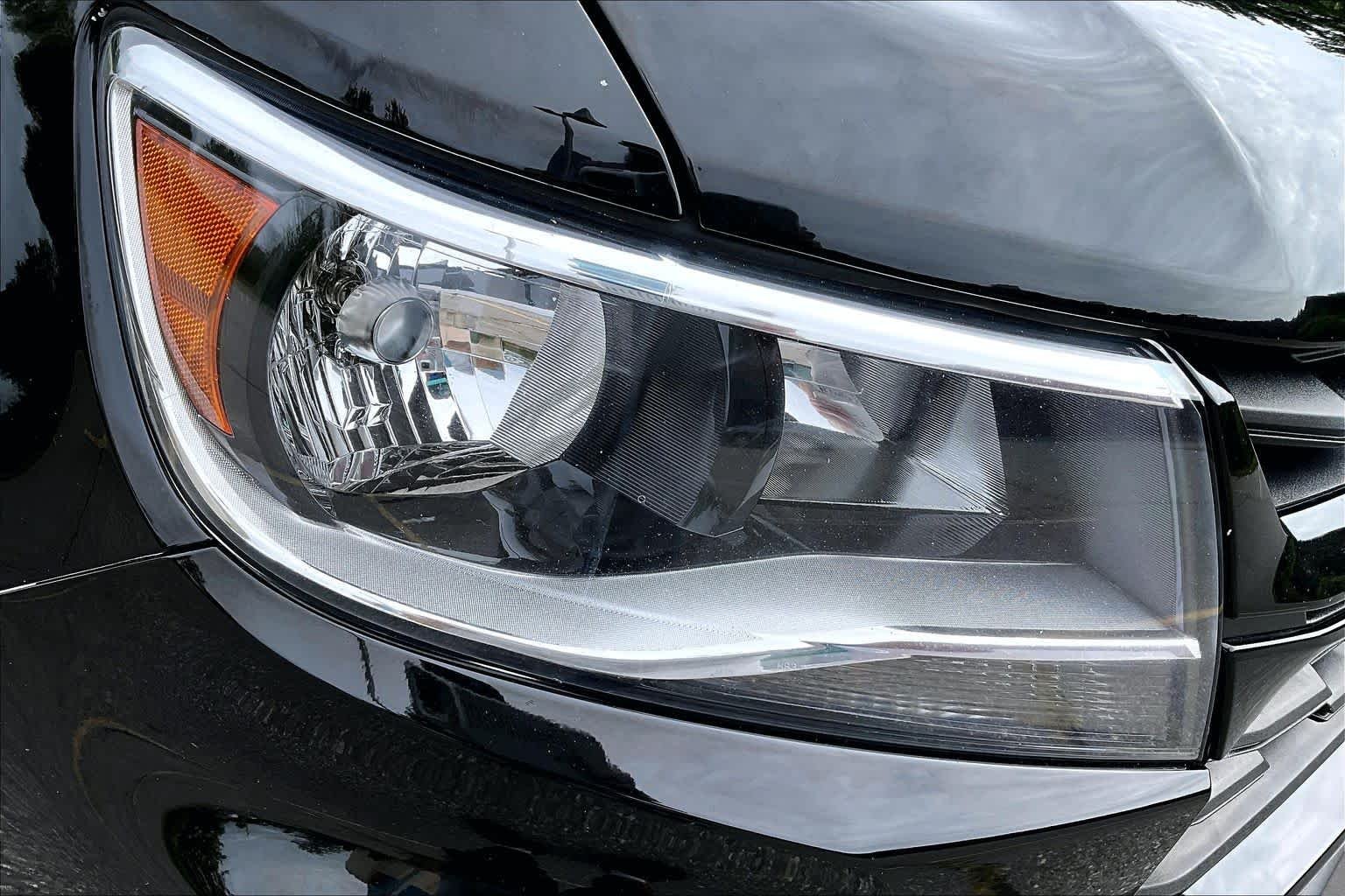 Used 2022 Black Chevrolet 4WD LT image 27