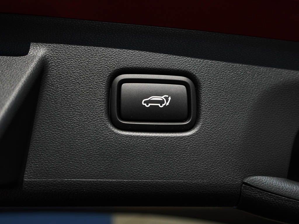New 2026 Ecotronic Gray Hyundai SEL AWD image 9