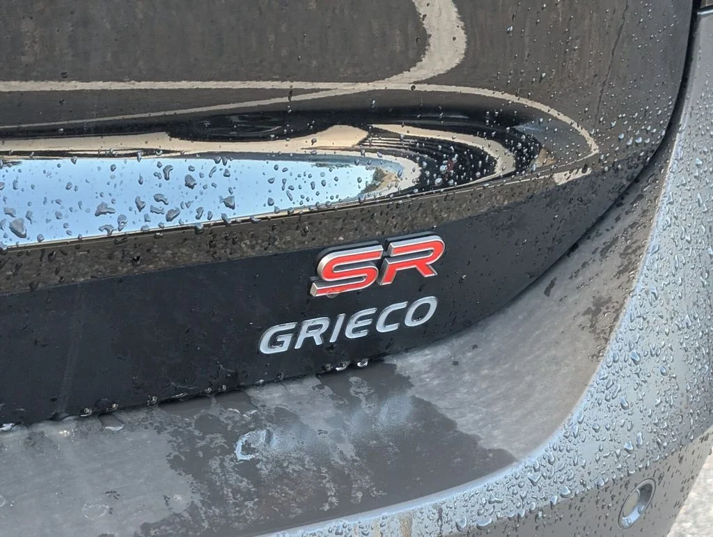 2025 Nissan Kicks SR - Photo 10