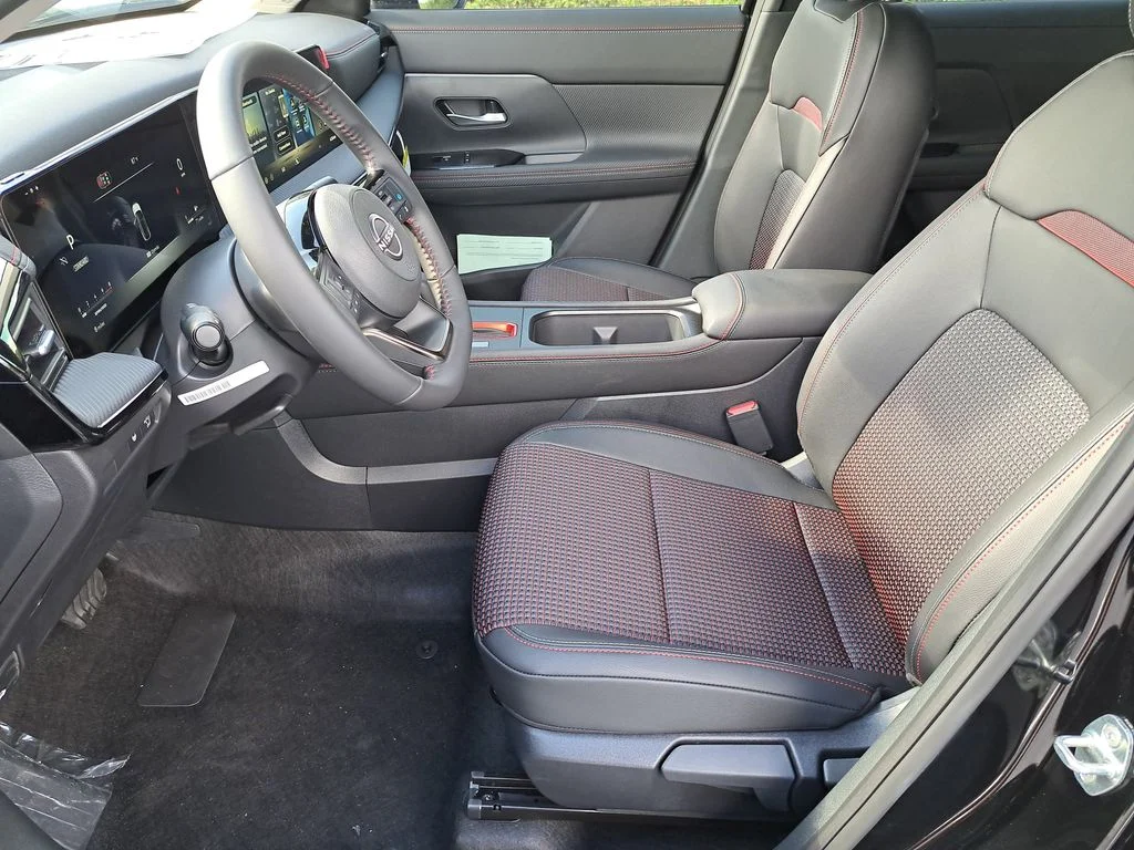 2026 Nissan KICKS SR - Photo 19