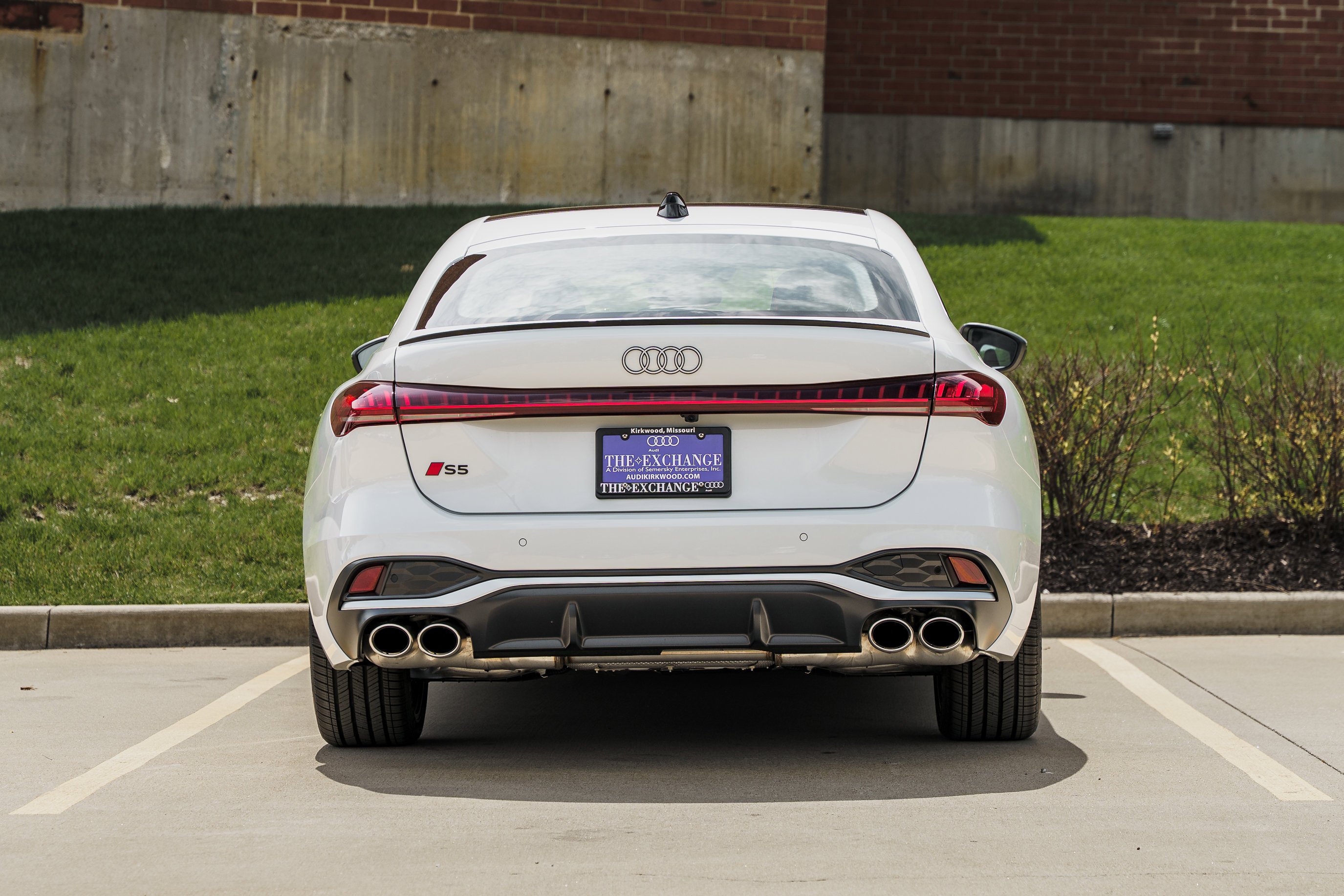New 2026 Glacier White Metallic Audi Premium Plus image 29