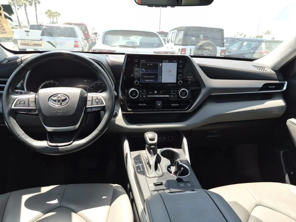 Certified Used 2022 Gray Toyota XLE image 7
