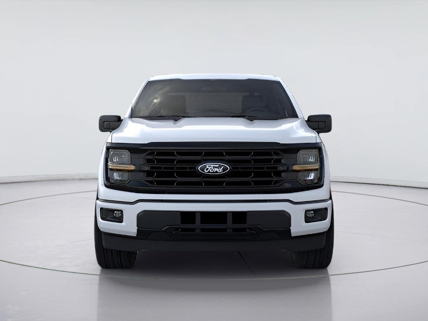 New 2026 Oxford White Ford XLT image 6