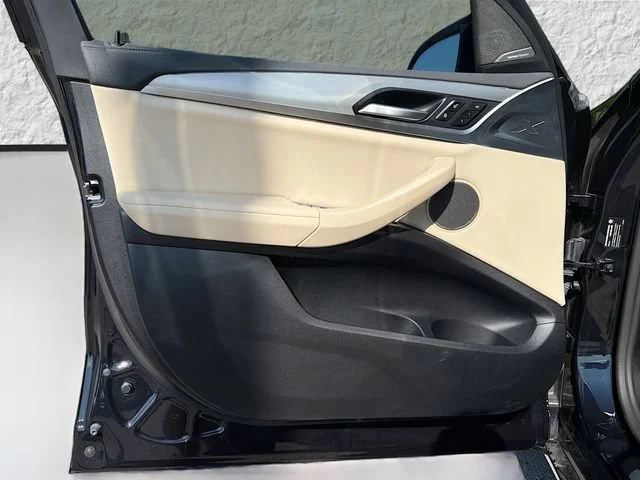 Used 2023 Carbon Black Metallic BMW M40i image 22