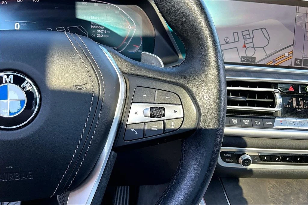Used 2022 Gray BMW sDrive40i image 21