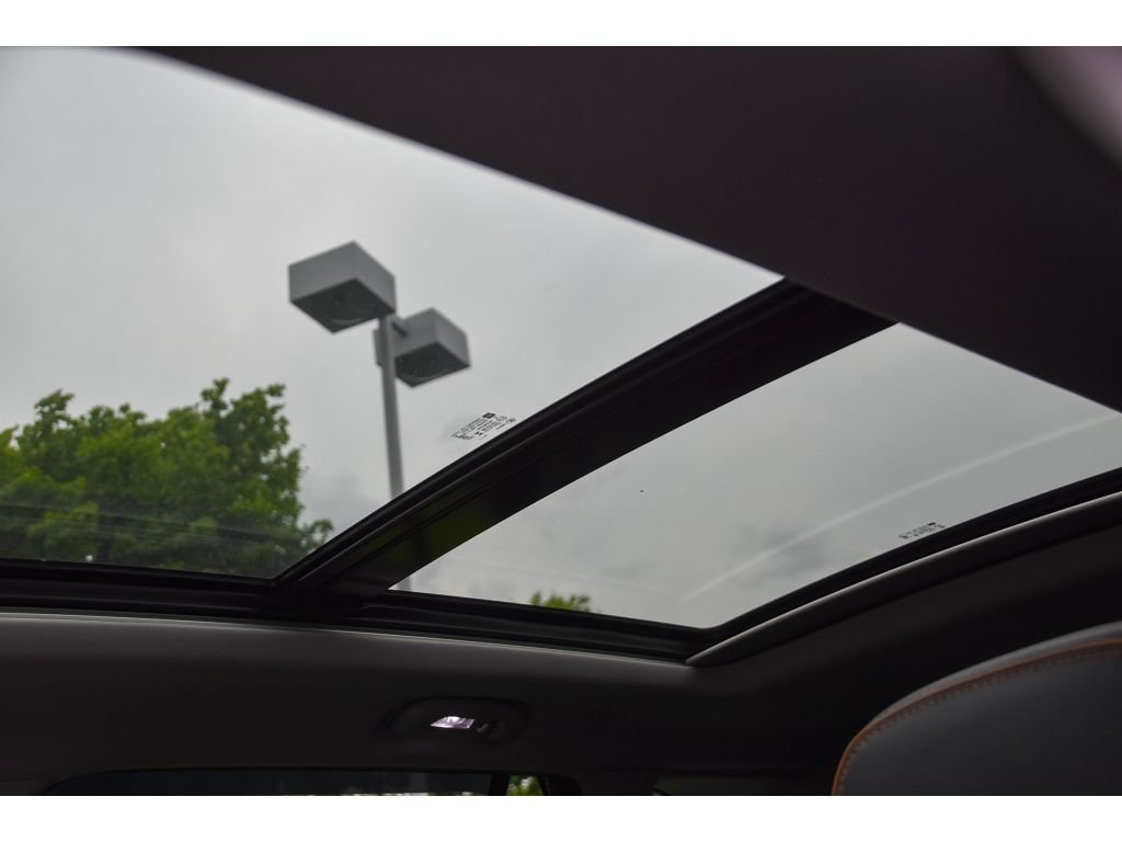 Used 2024 Volcanic Red Tintcoat GMC AT4 image 15