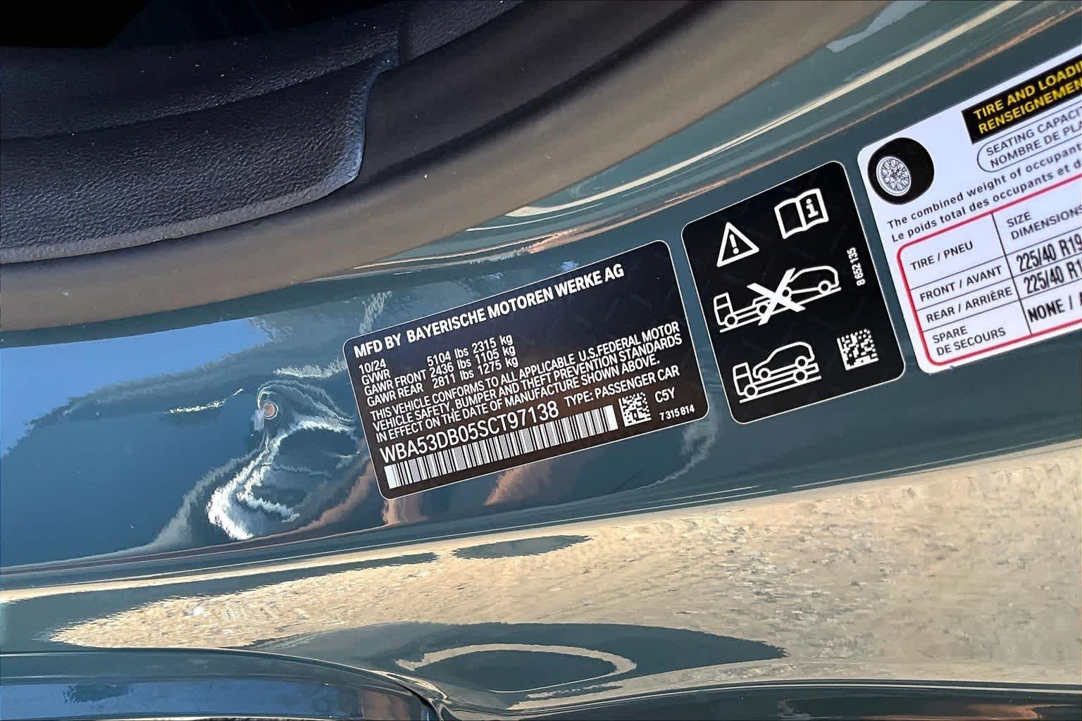 Used 2025 Cape York Green Metallic BMW 430i xDrive image 31