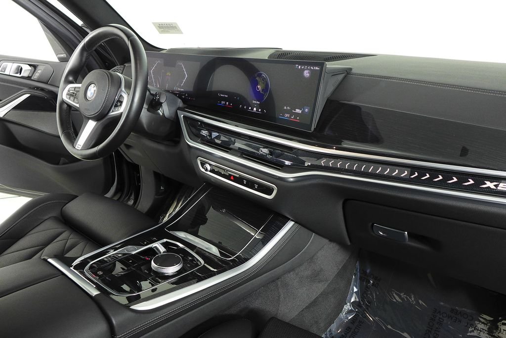 Used 2024 Black Sapphire Metallic BMW sDrive40i image 13