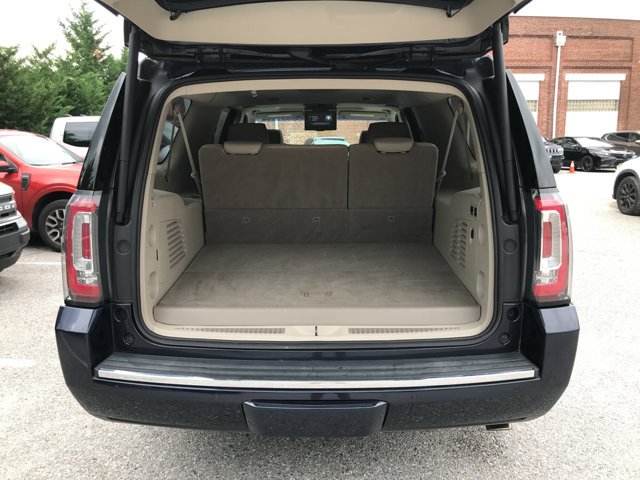 Used 2018 Dark Sapphire Blue Metallic GMC Denali image 33