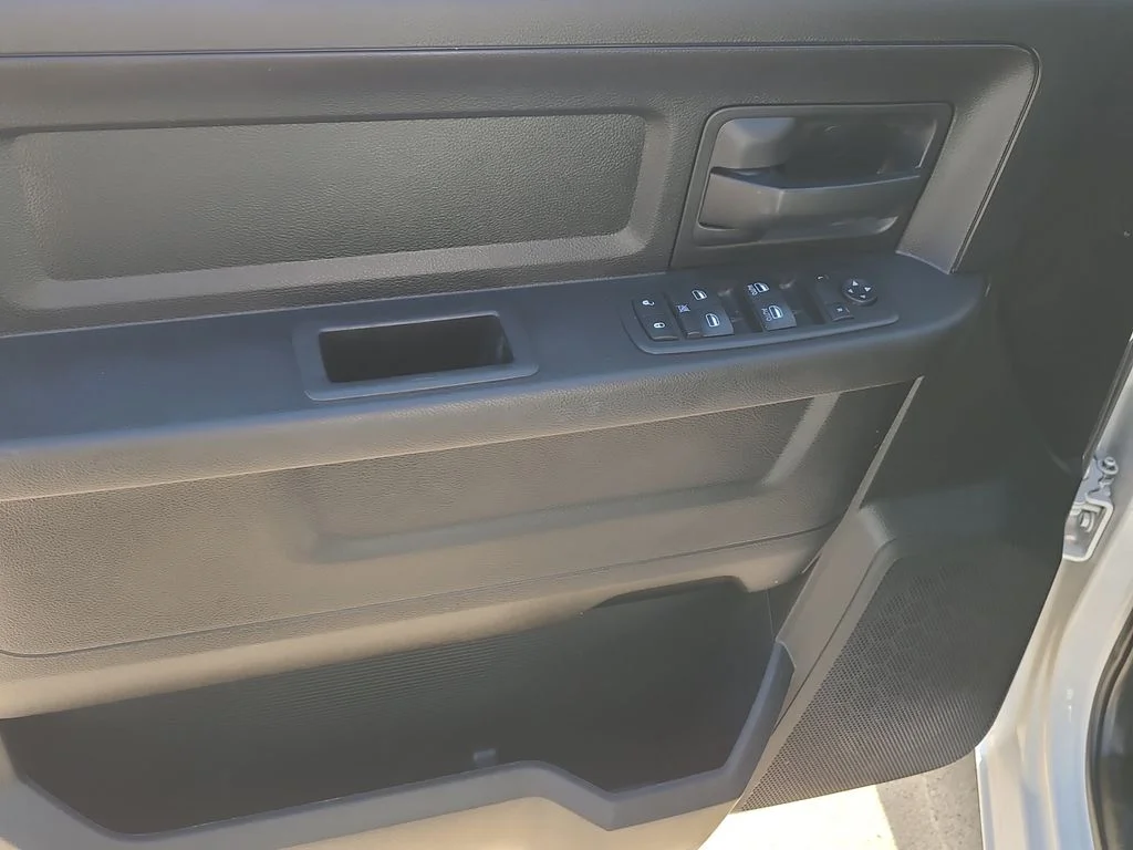 Used 2019 White Ram Tradesman image 17