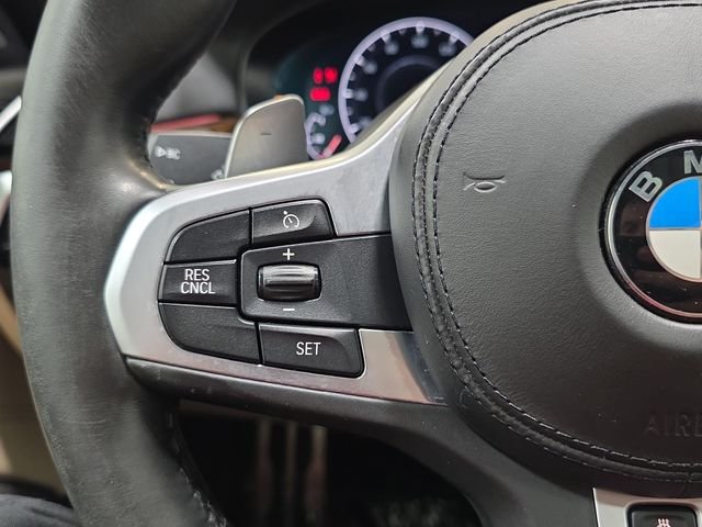 Used 2019 Carbon Black Metallic BMW M550i xDrive image 16