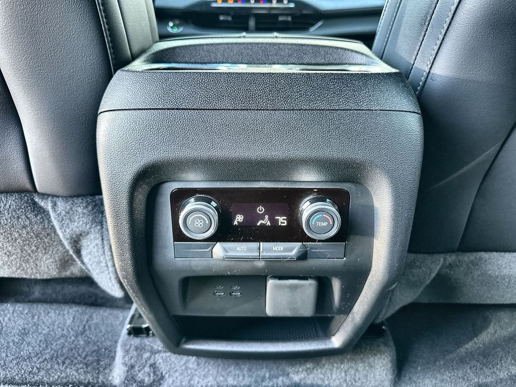 2025 Buick Enclave Sport Touring - Photo 21