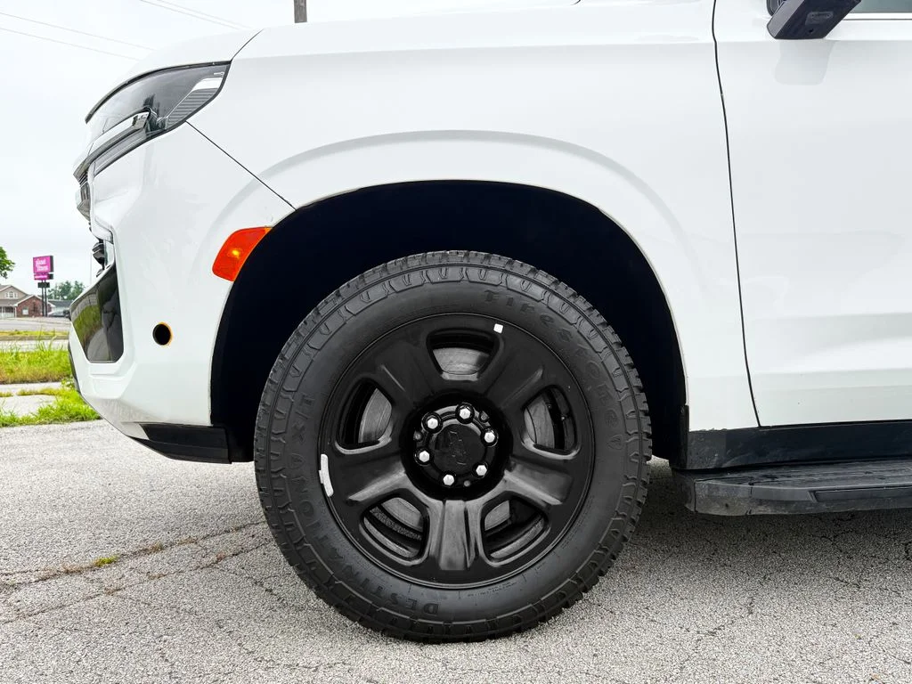 Used 2021 White Chevrolet Commercial Fleet image 4