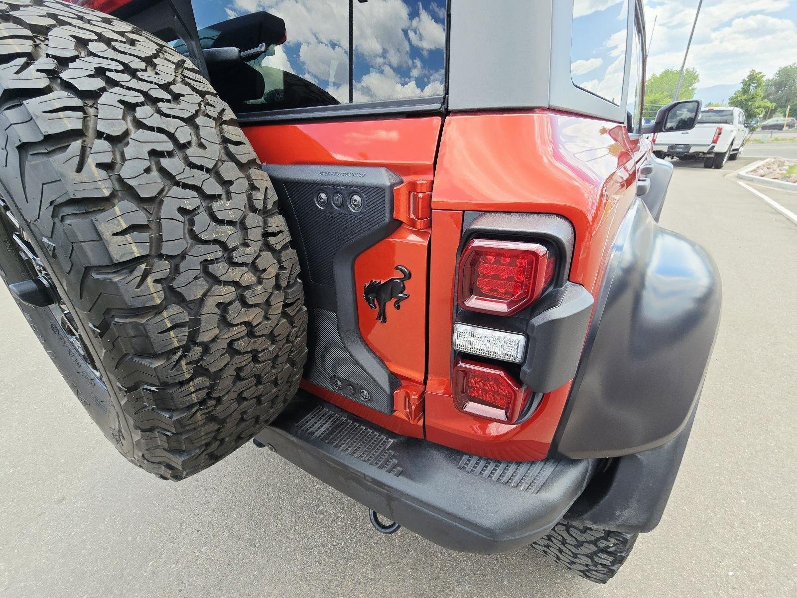 Used 2023 Hot Pepper Red Tinted Clearcoat Ford Raptor image 69