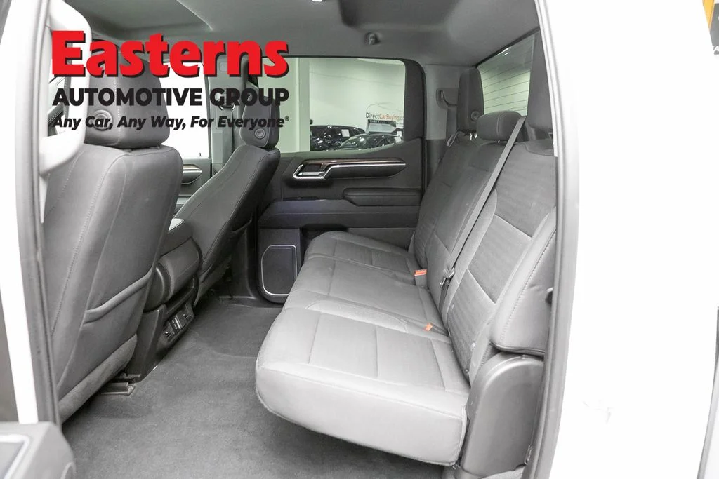 Used 2023 White Chevrolet LT image 20
