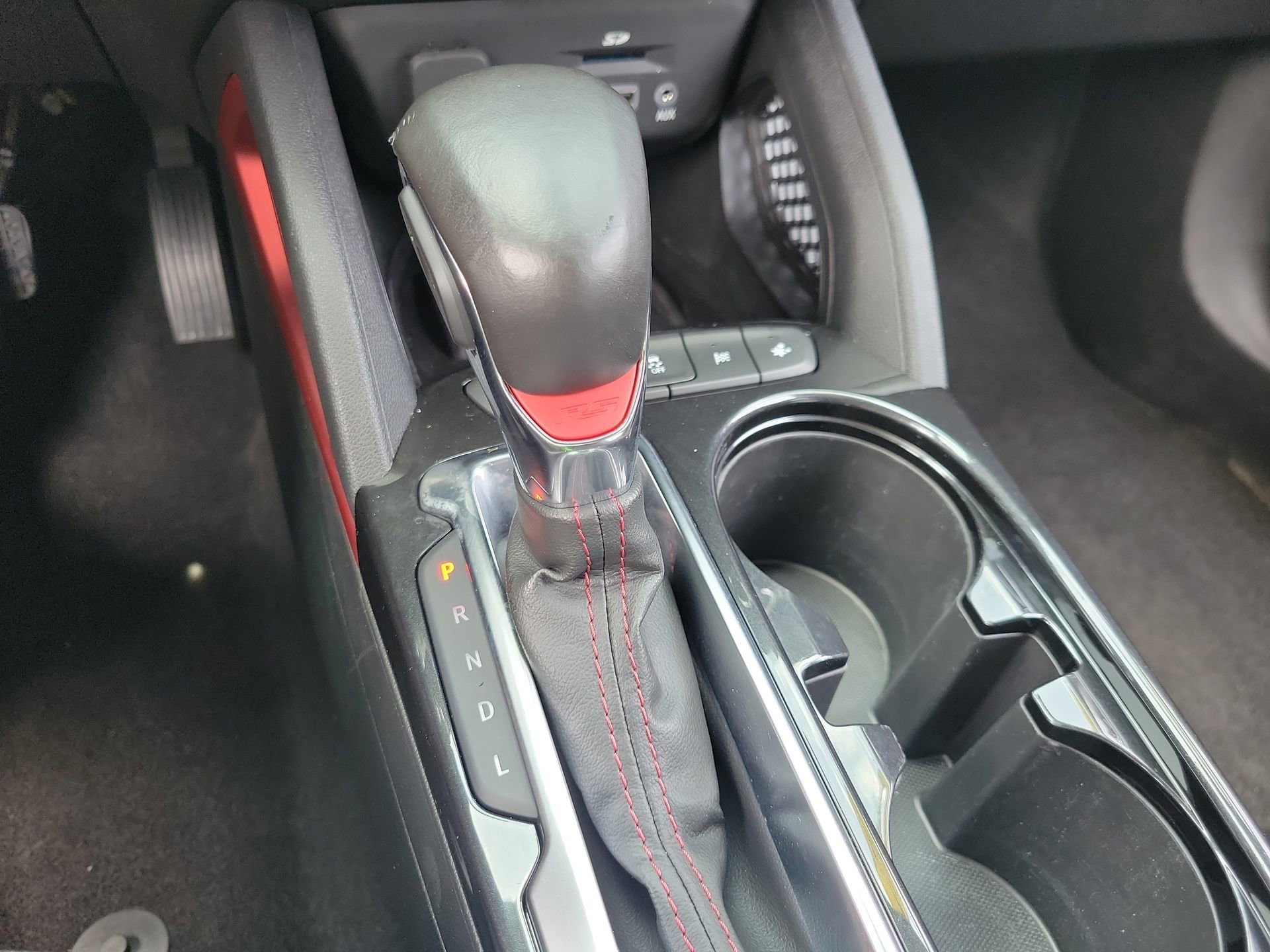 Used 2022 Mosaic Black Metallic Chevrolet RS image 25