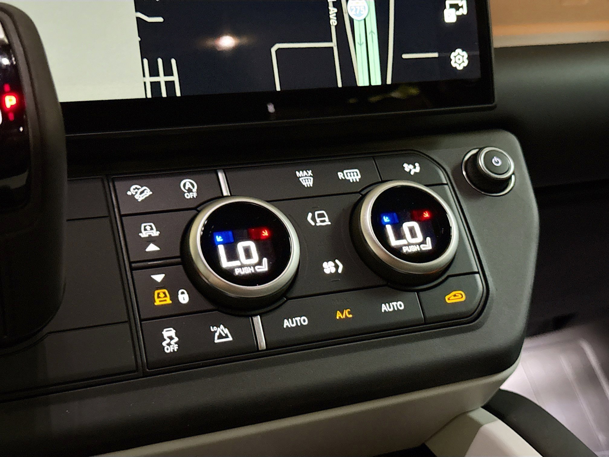 New 2026 Gondwana Stone LAND ROVER X-Dynamic SE image 33