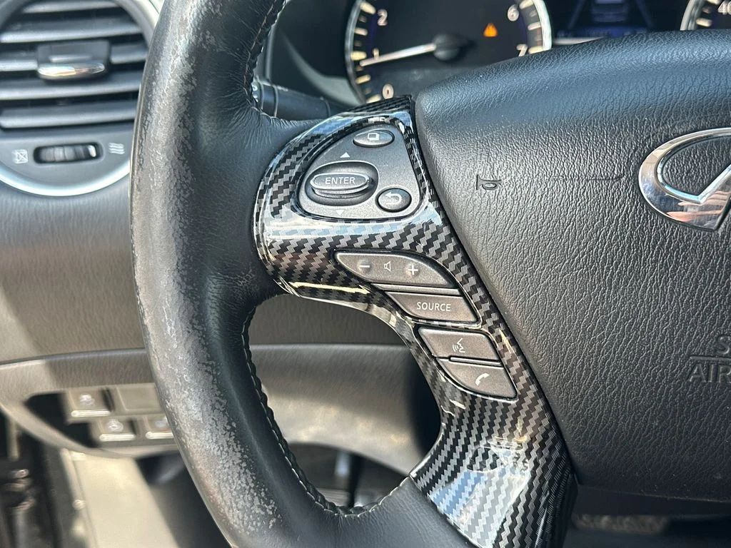 Used 2020 Black INFINITI LUXE image 21