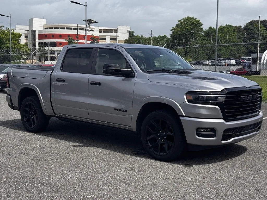 Used 2025 Silver Ram Laramie image 2