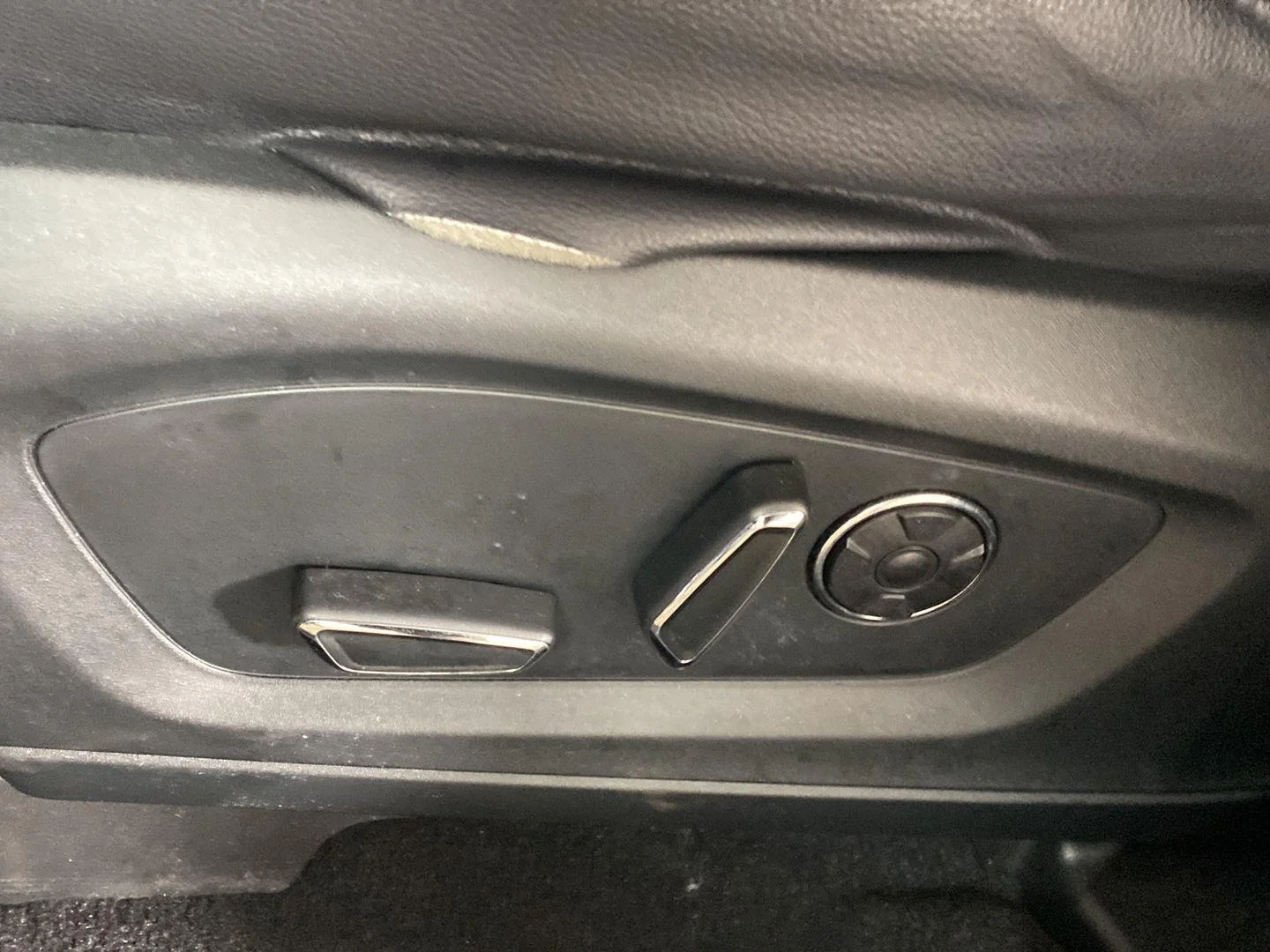 Used 2020 Agate Black Ford ST image 16