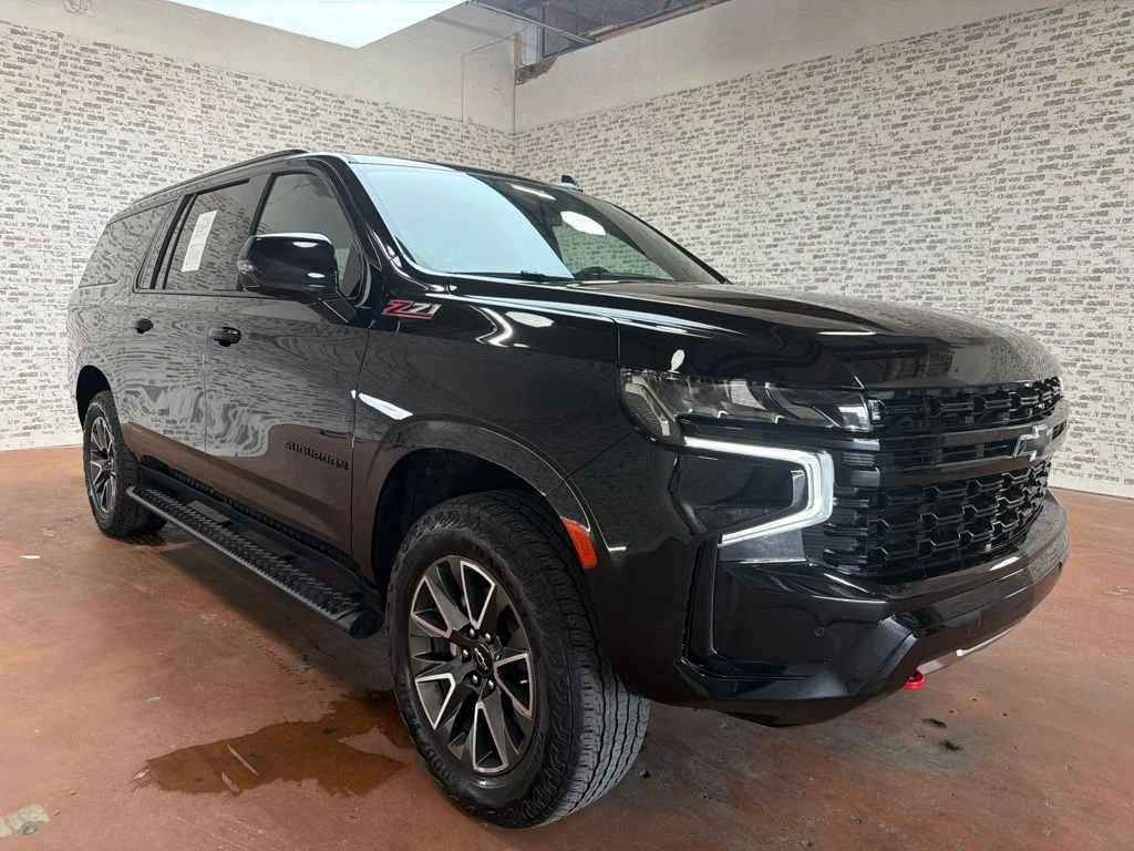 Used 2024 Black Chevrolet Z71 image 1