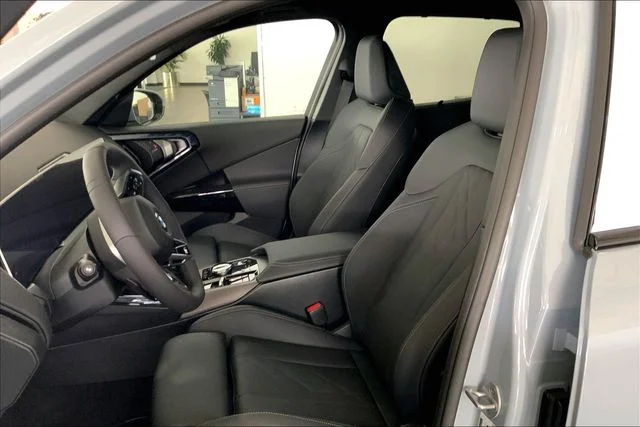 New 2026 Brooklyn Grey Metallic BMW 30 xDrive image 9