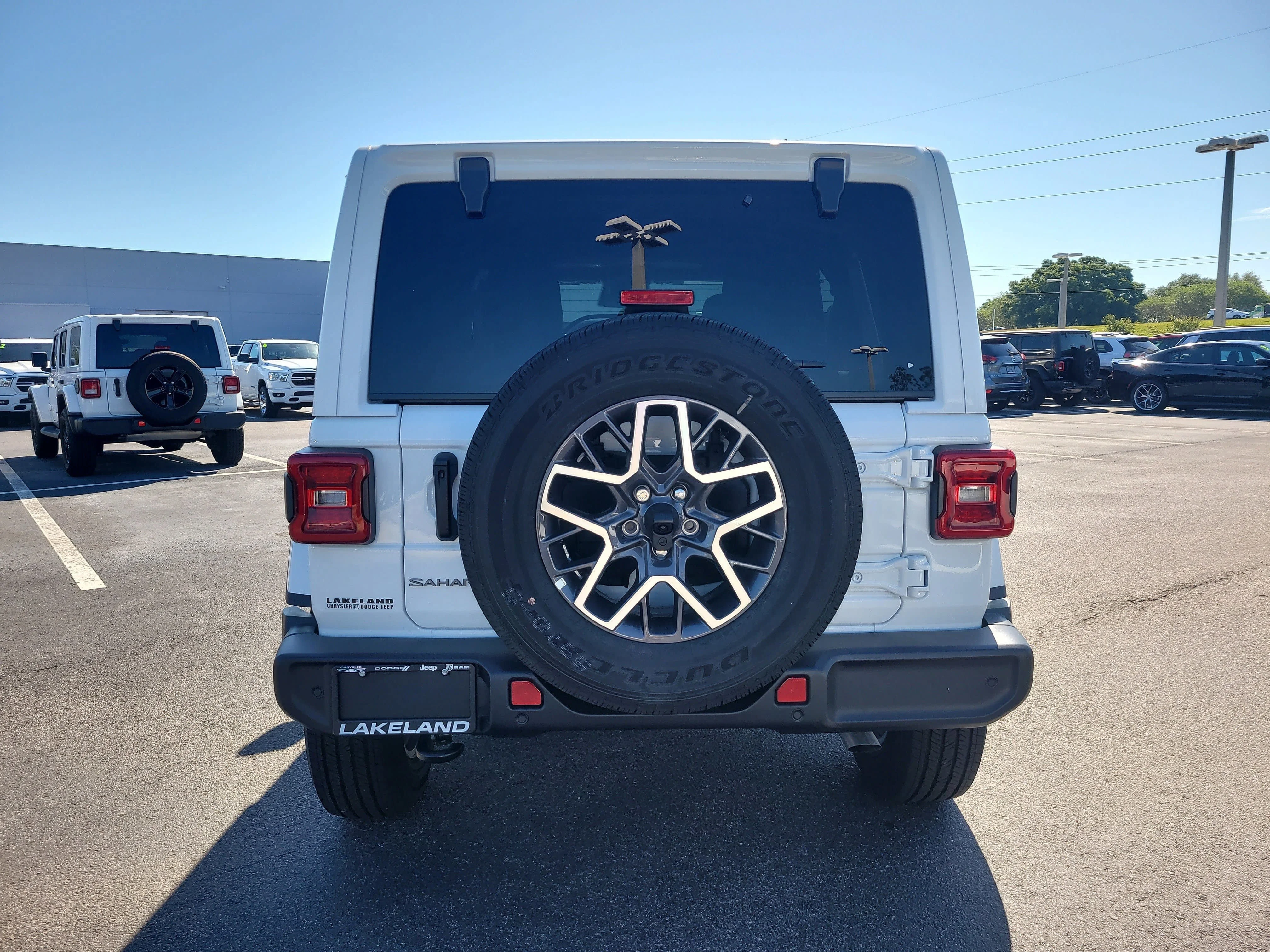 New 2026 Bright White Clearcoat Jeep Sahara image 7