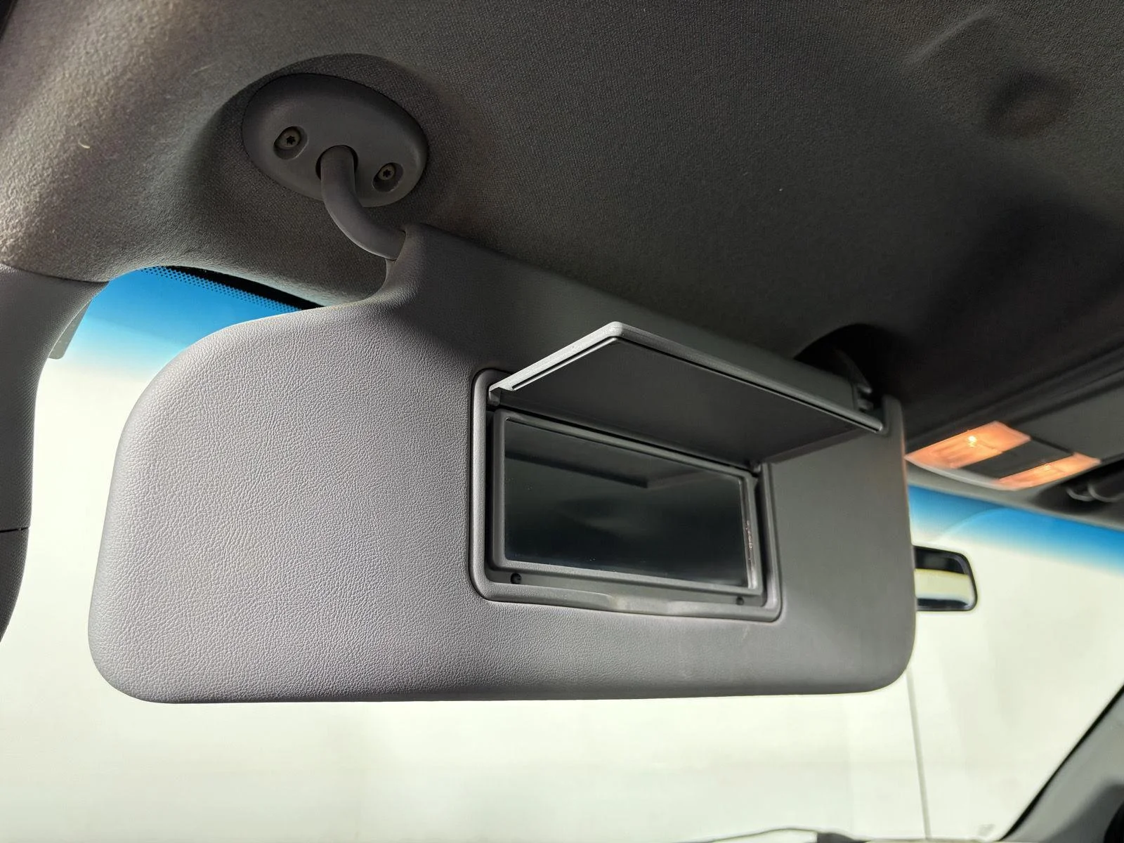Used 2014 Sterling Gray Metallic Ford XLT image 35