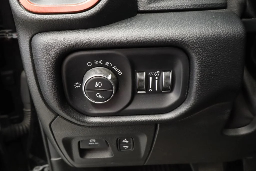 Certified Used 2019 Black Ram Rebel image 30