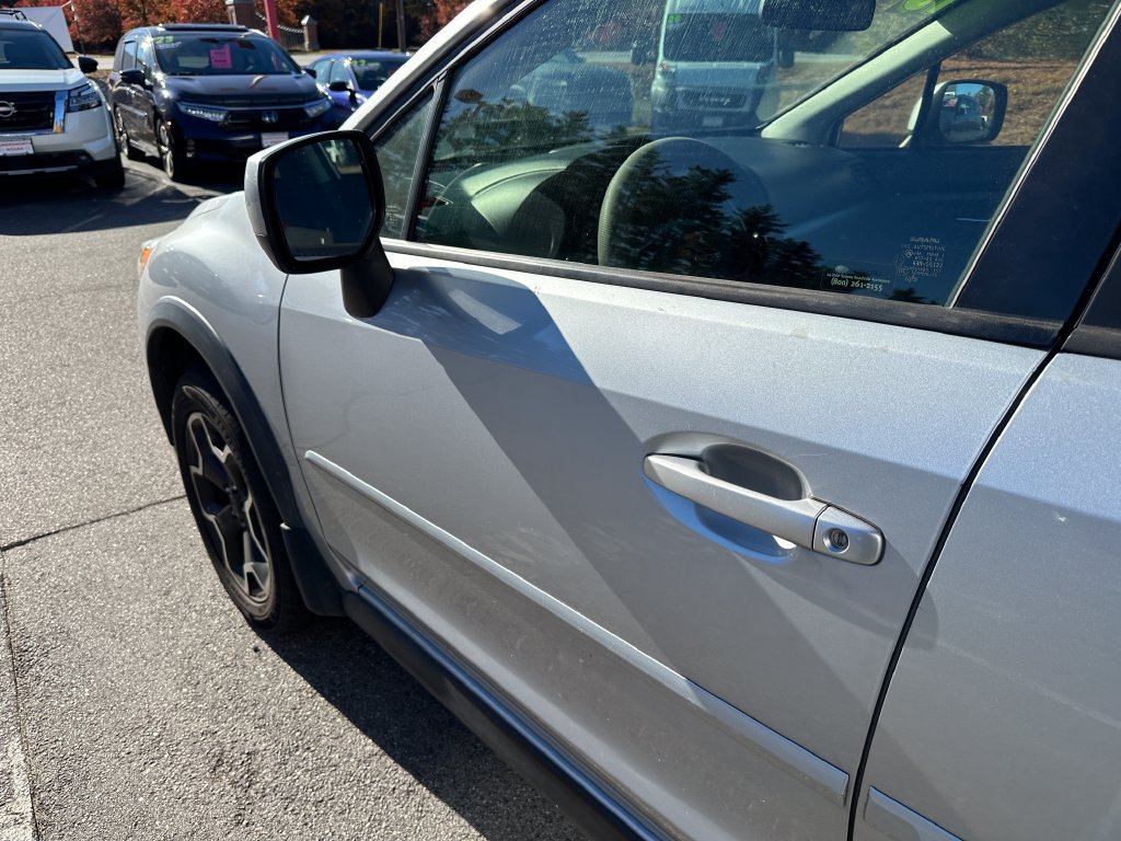 Used 2013 Silver Subaru 2.0i Premium image 10