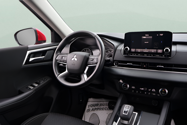 Used 2024 Red Mitsubishi ES image 18