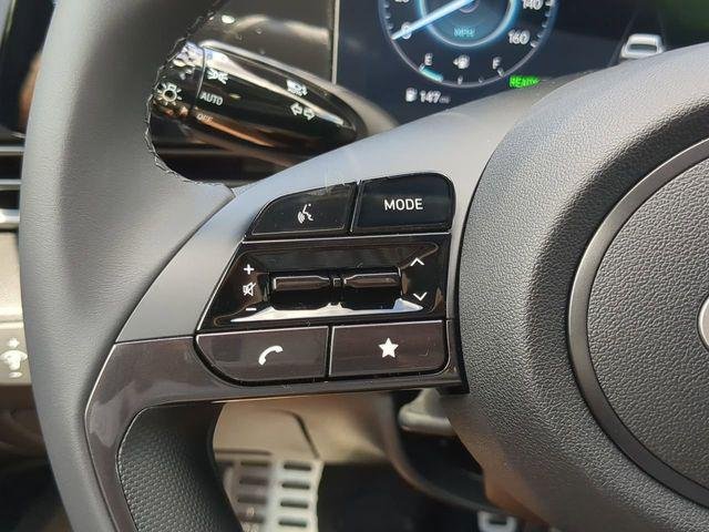 New 2025 Black Hyundai SEL Sport image 23