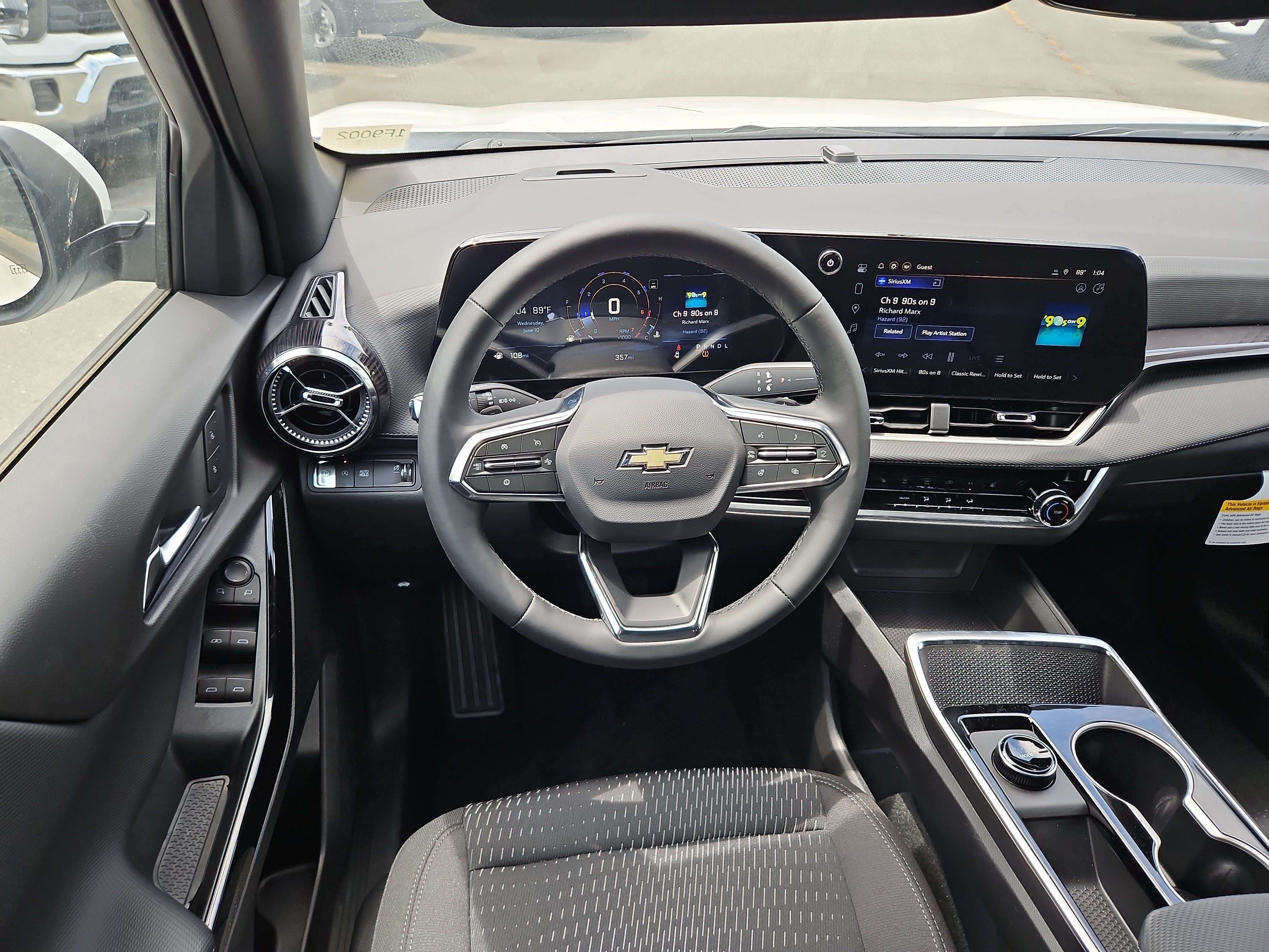 2026 Chevrolet Equinox LT - Photo 12